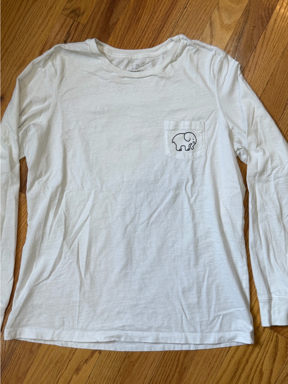 Ivory Ella White Long-Sleeve Pocket Tee